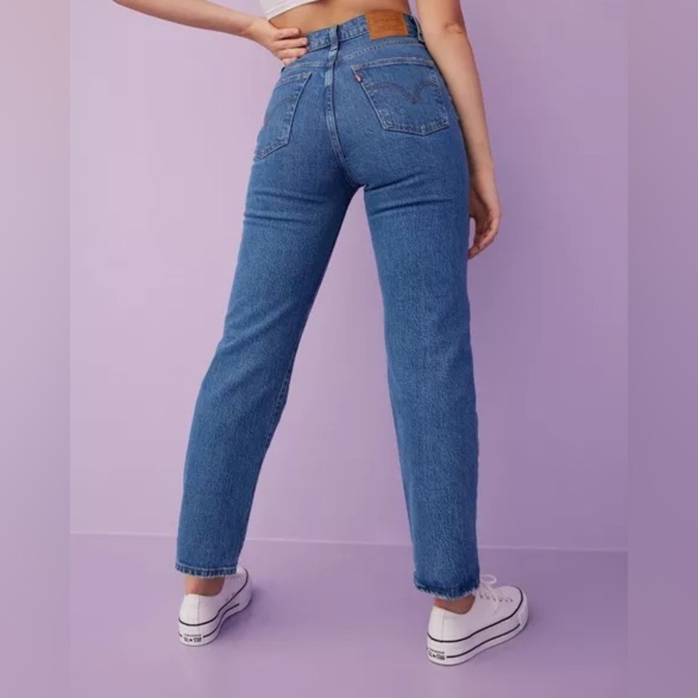 Levi’s Ribcage Ankle Straight Jeans